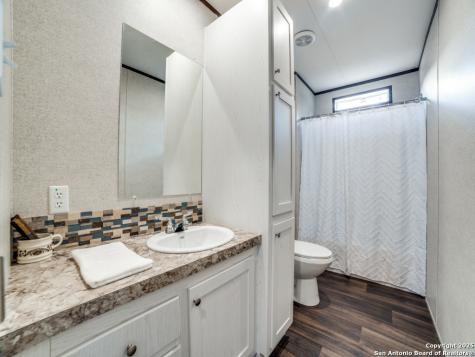 825 Valley Vista Road Tarpley TX 78883