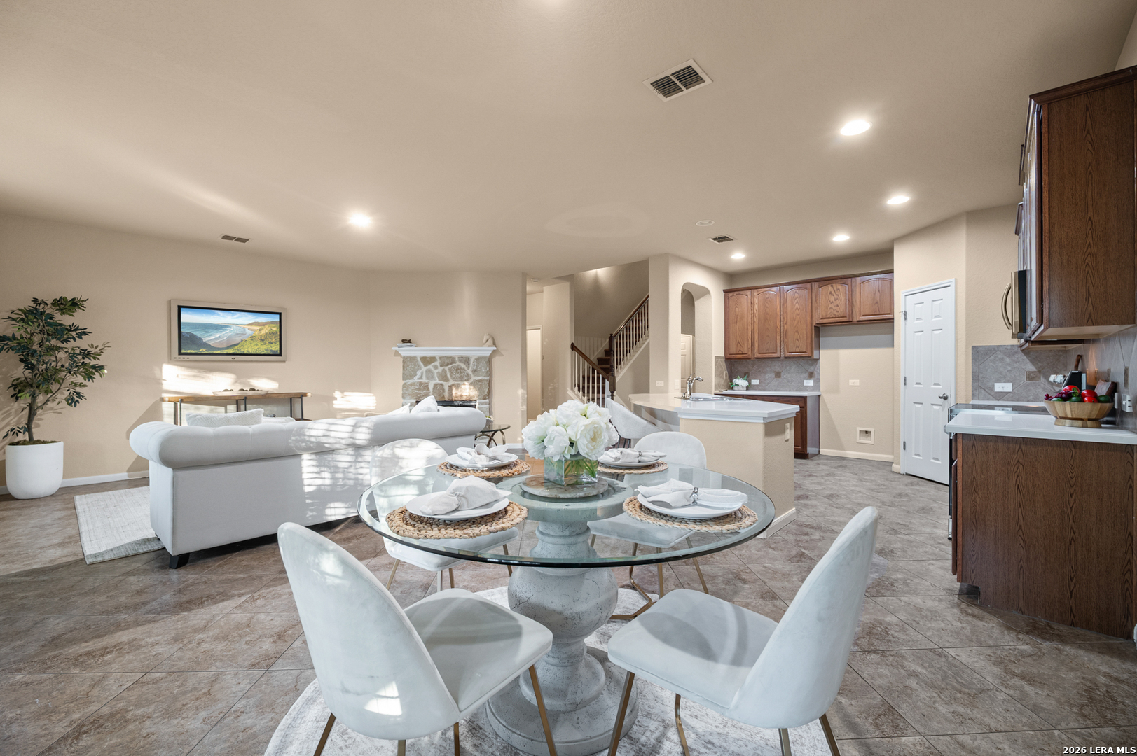 1008 Magellan Windcrest TX 78239