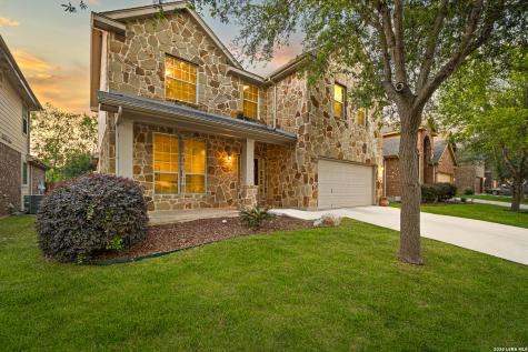 1008 Magellan Windcrest TX 78239