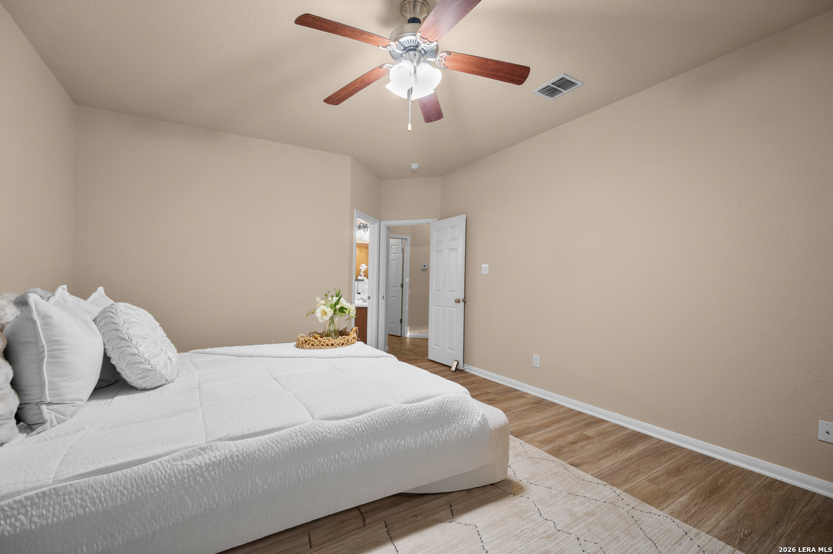 1008 Magellan Windcrest TX 78239