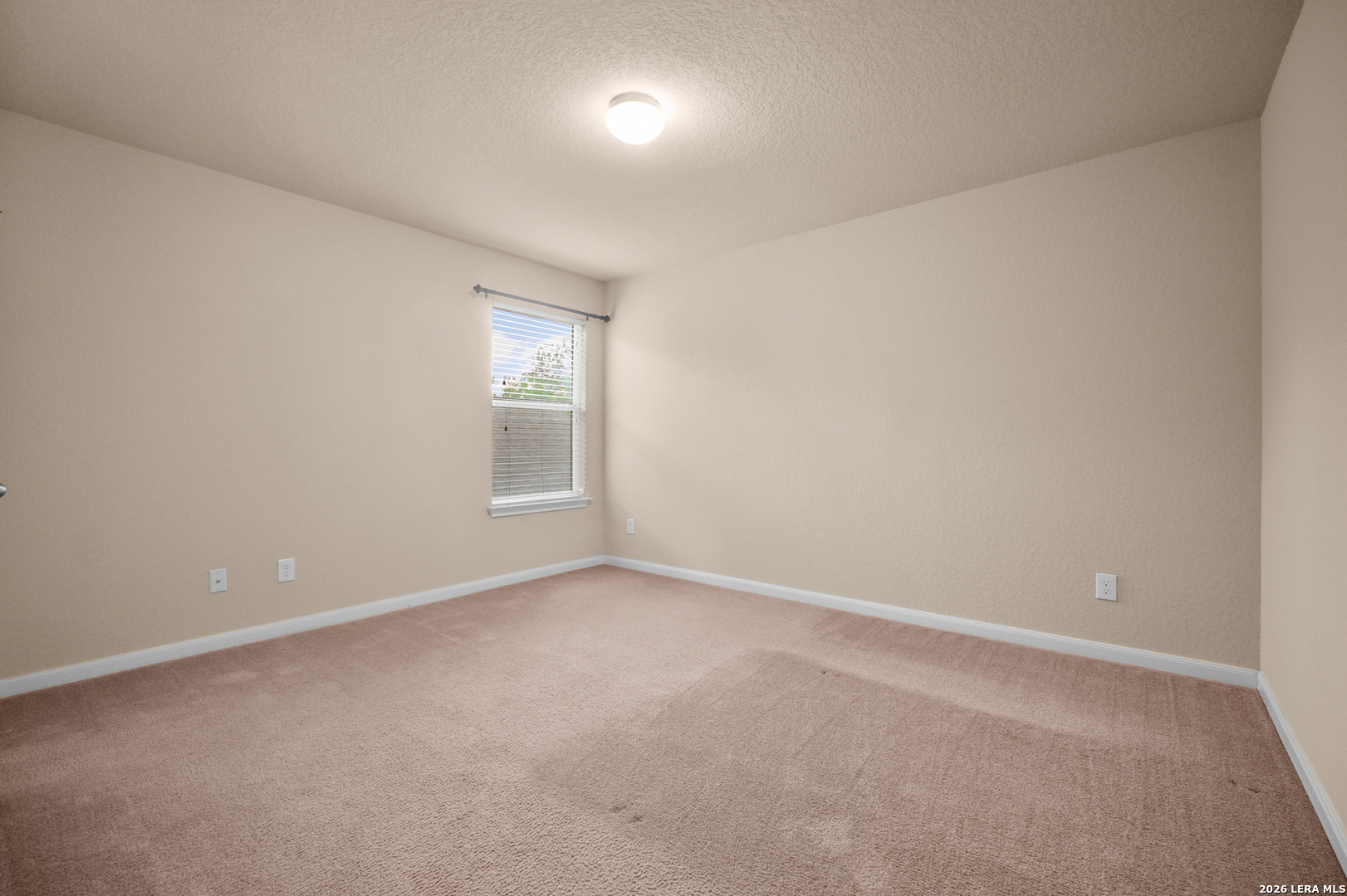 1008 Magellan Windcrest TX 78239