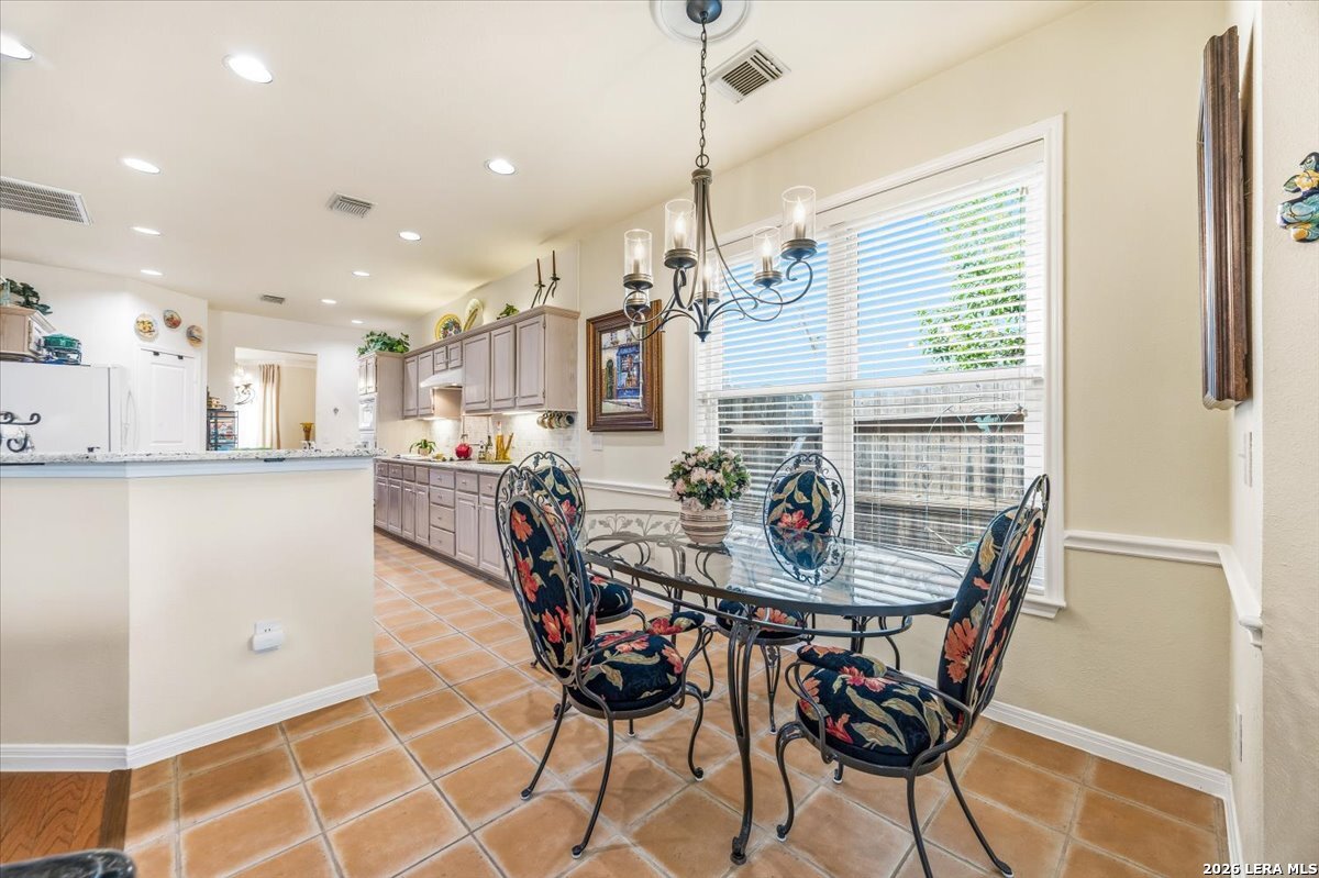 17202 Blanco Oaks San Antonio TX 78248