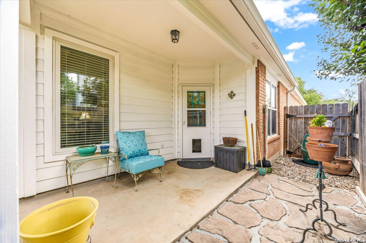 17202 Blanco Oaks San Antonio TX 78248