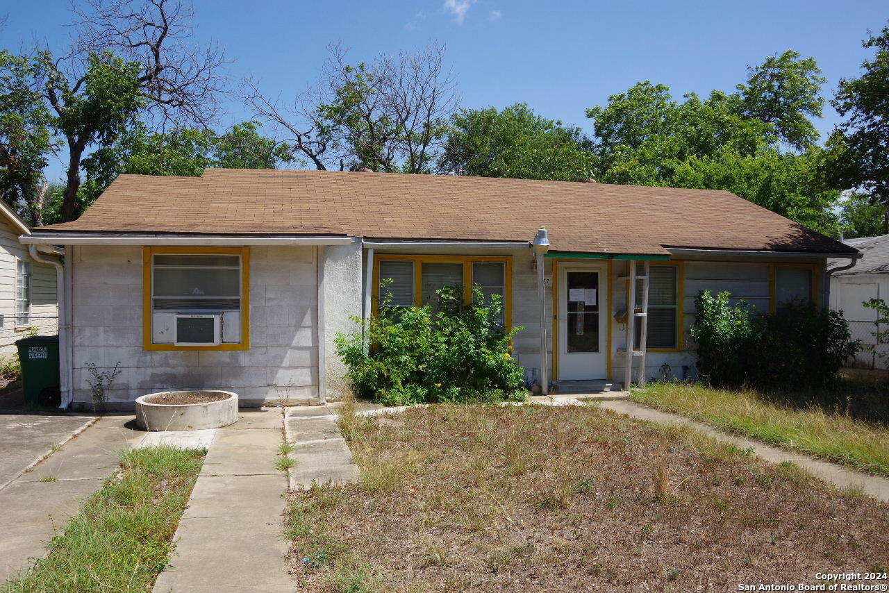 327 Burwood Lane San Antonio TX 78213