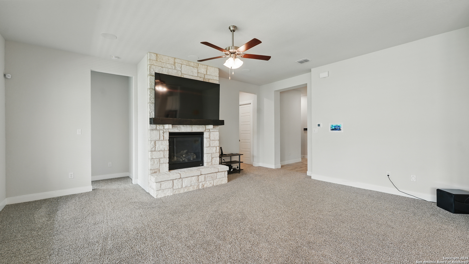 1606 Folk Victorian New Braunfels TX 78132