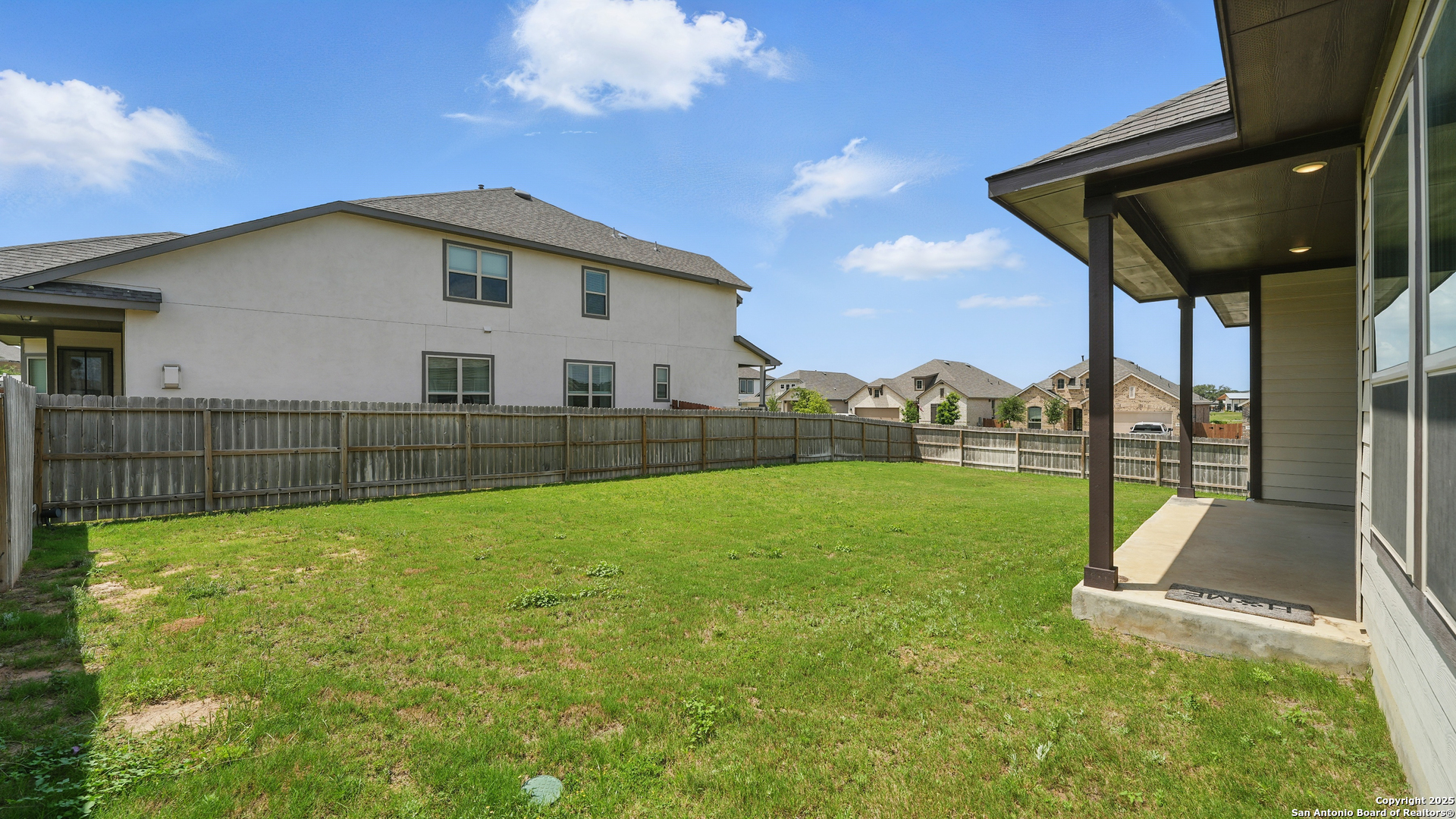 1606 Folk Victorian New Braunfels TX 78132