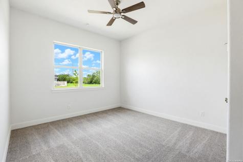 313 Farmhouse Drive Marion TX 78124