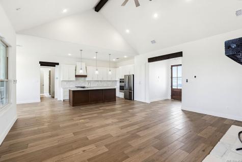 313 Farmhouse Drive Marion TX 78124