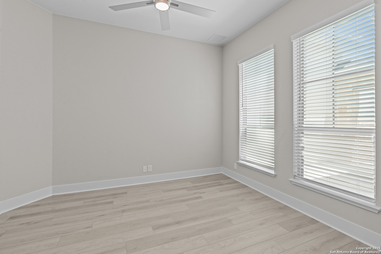 318 Vamanos Boerne TX 78006