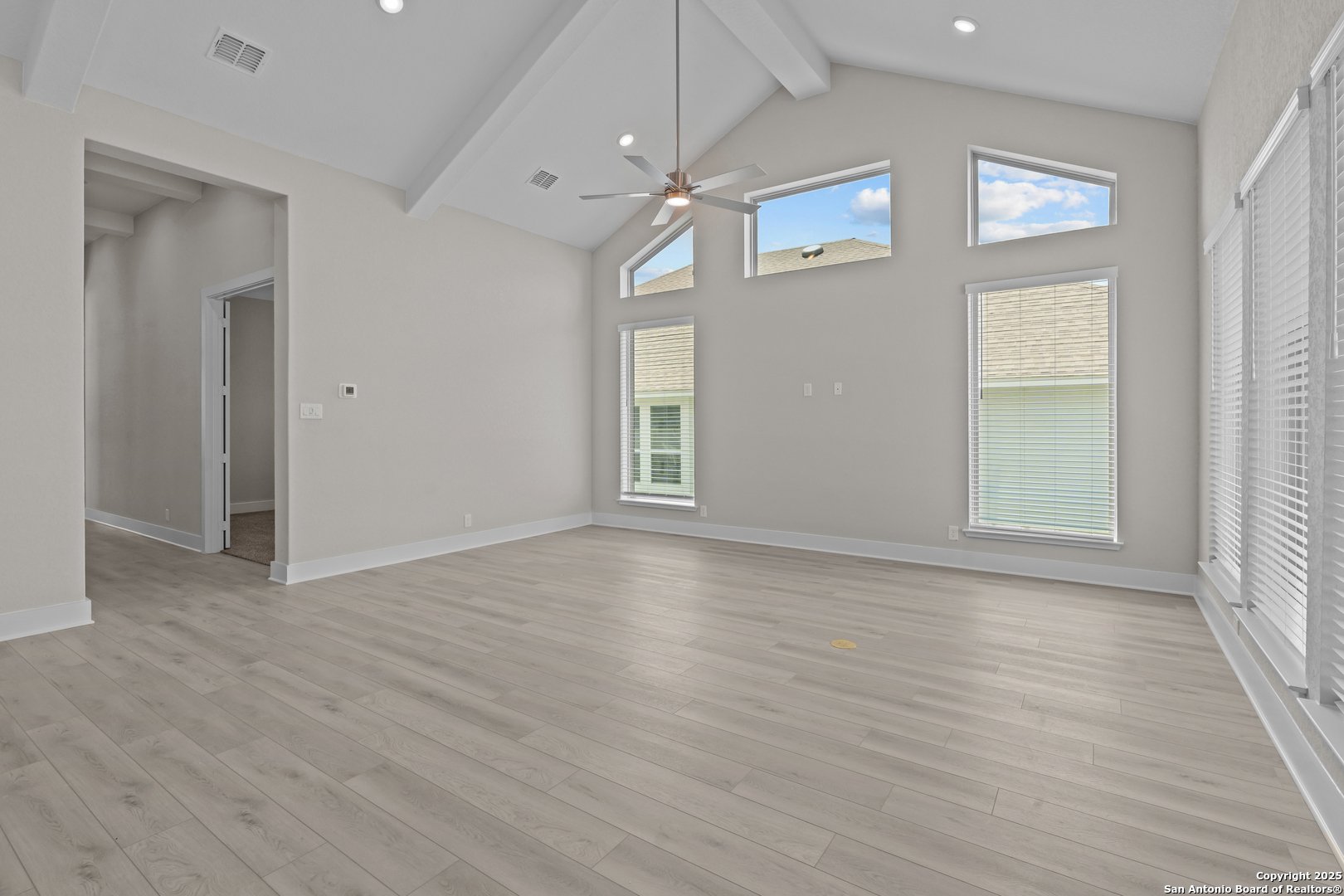 318 Vamanos Boerne TX 78006