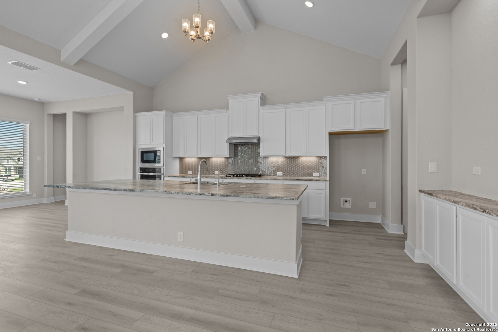 318 Vamanos Boerne TX 78006