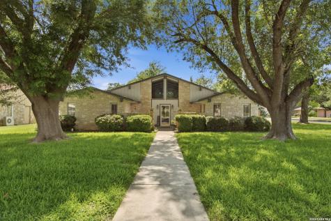 202 Azalea Trail Boerne TX 78006