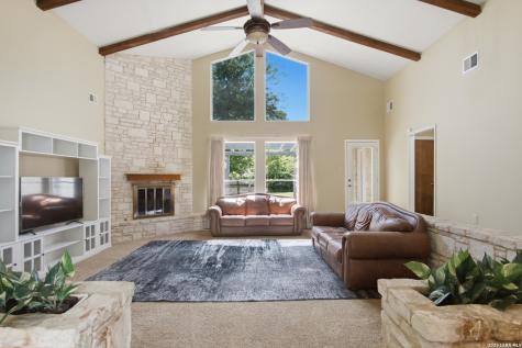 202 Azalea Trail Boerne TX 78006