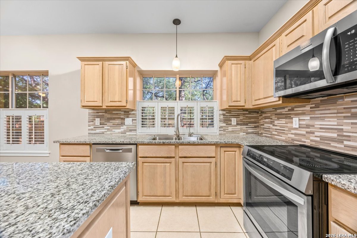 11830 Queenston Drive San Antonio TX 78253