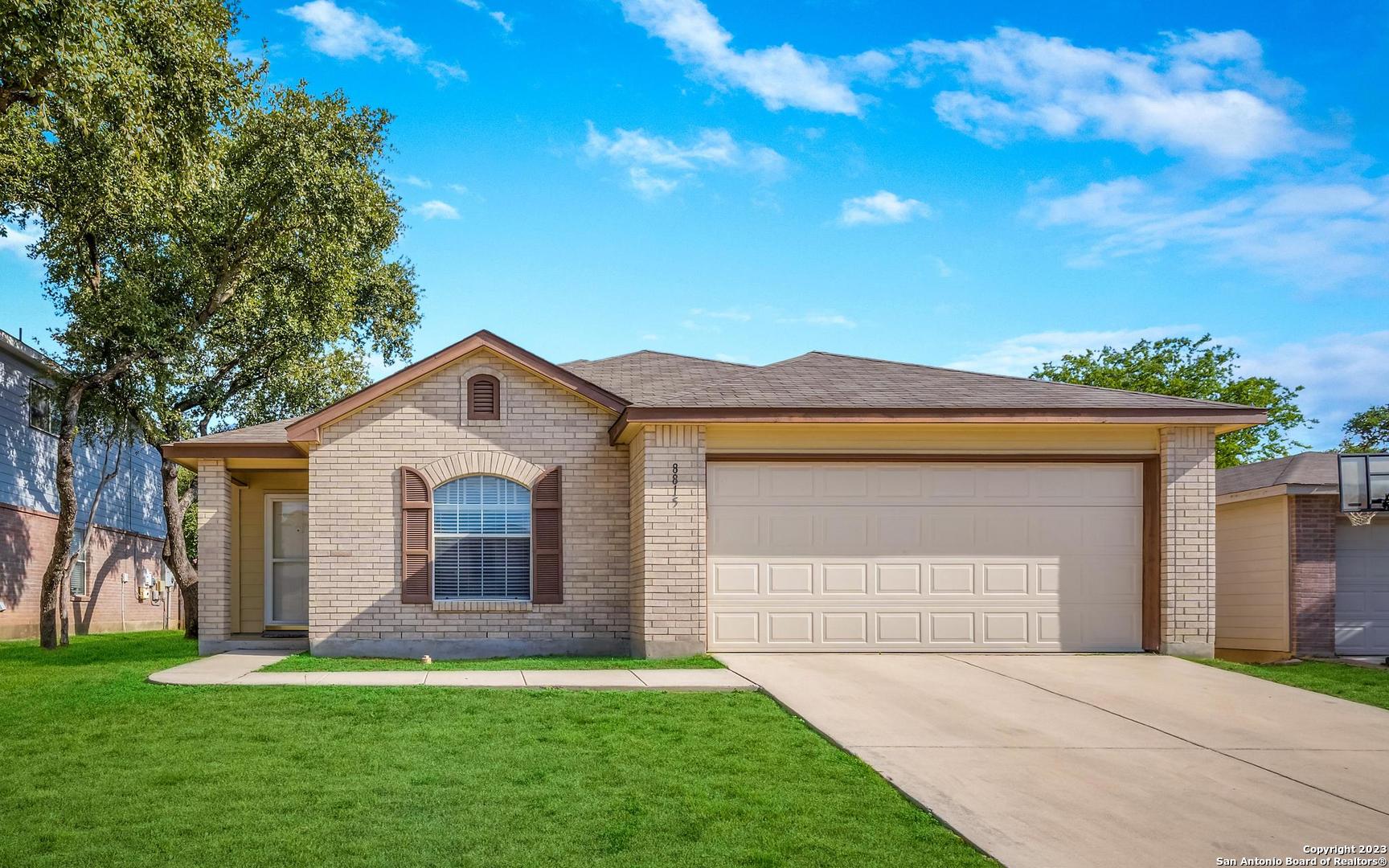 8815 Twin Oaks Court San Antonio TX 78250