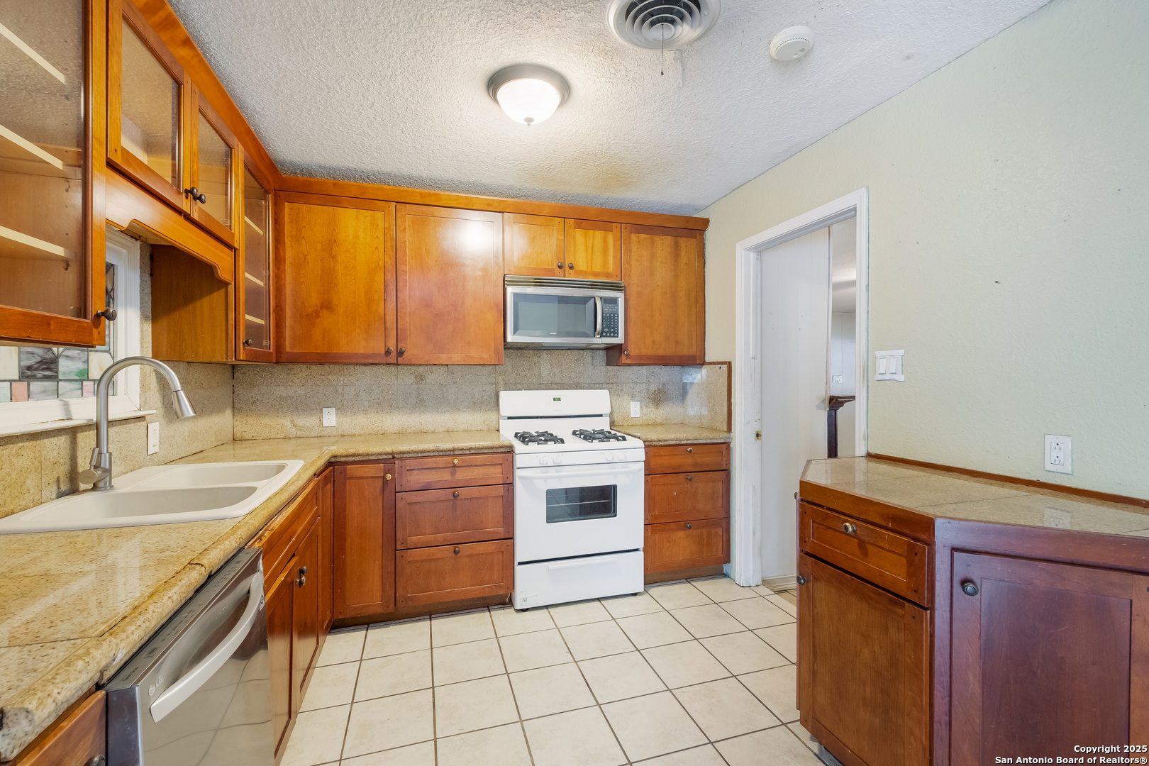 226 Covina San Antonio TX 78218