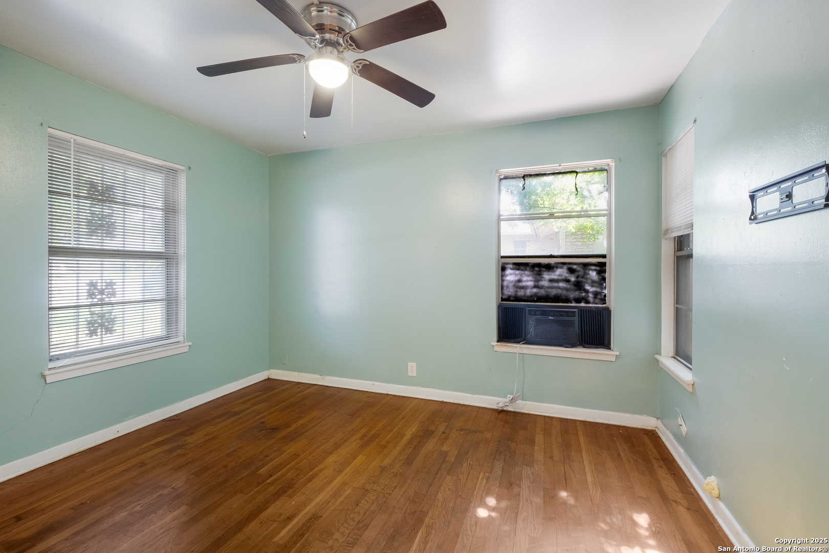 226 Covina San Antonio TX 78218