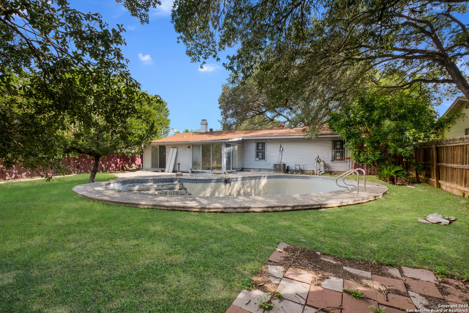 226 Covina San Antonio TX 78218