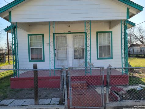 216 S Richter Street San Antonio TX 78207