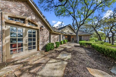 21749 Forest Waters Garden Ridge TX 78266