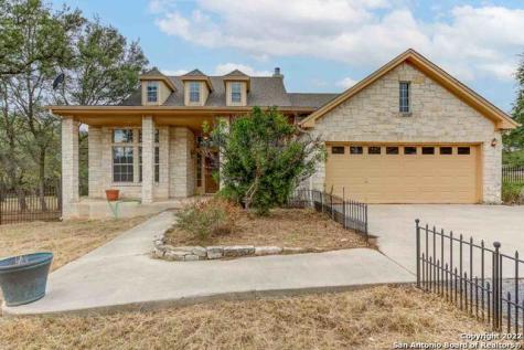 2185 Falconwood Drive San Marcos TX 78666