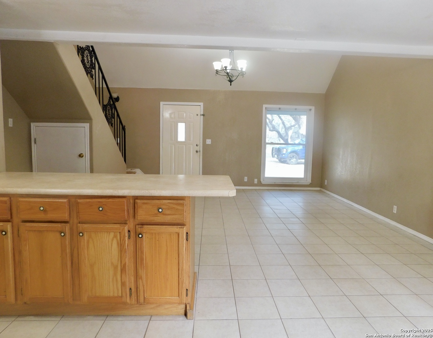 30 Crestline Drive Pleasanton TX 78064