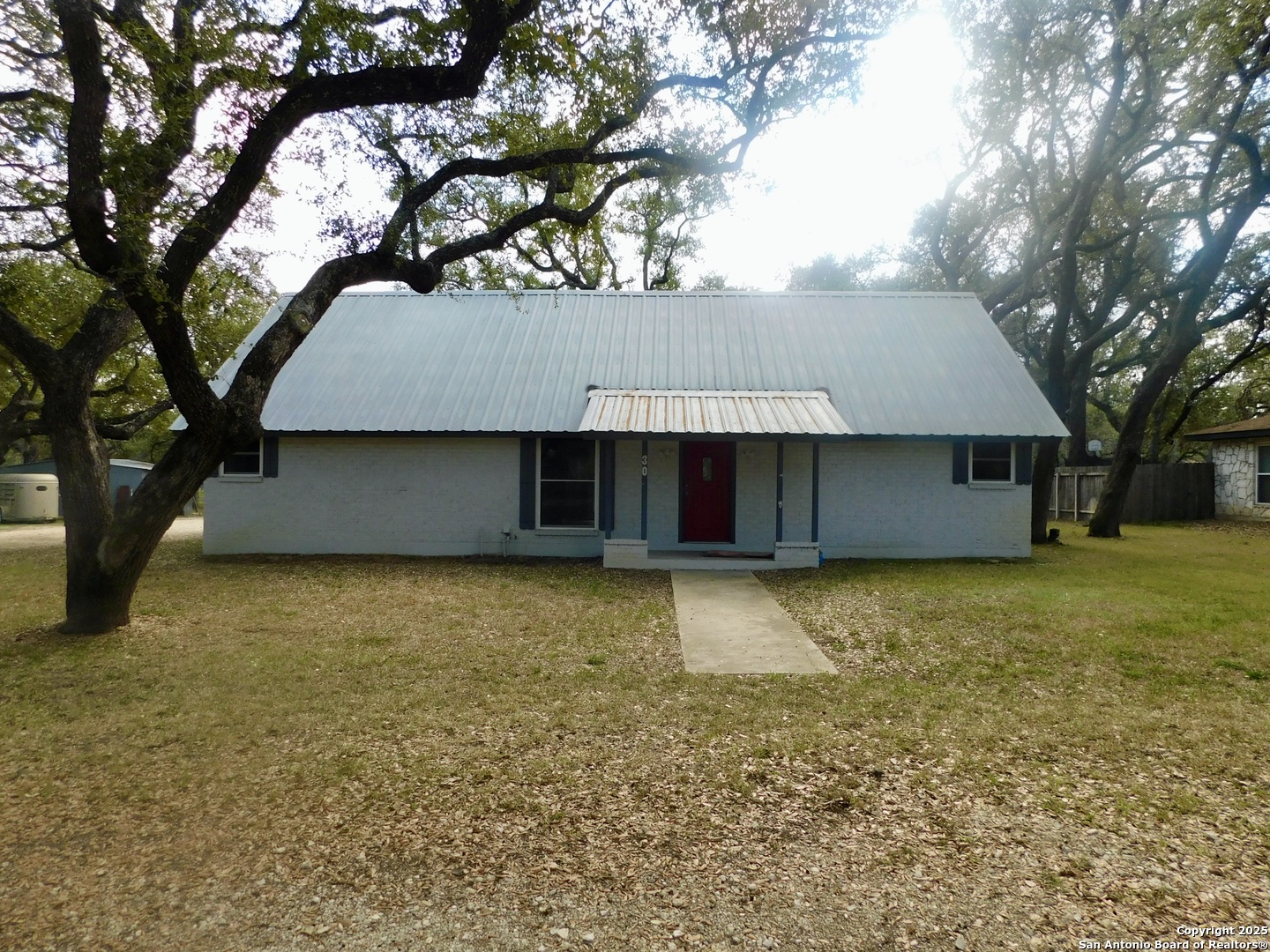 30 Crestline Drive Pleasanton TX 78064
