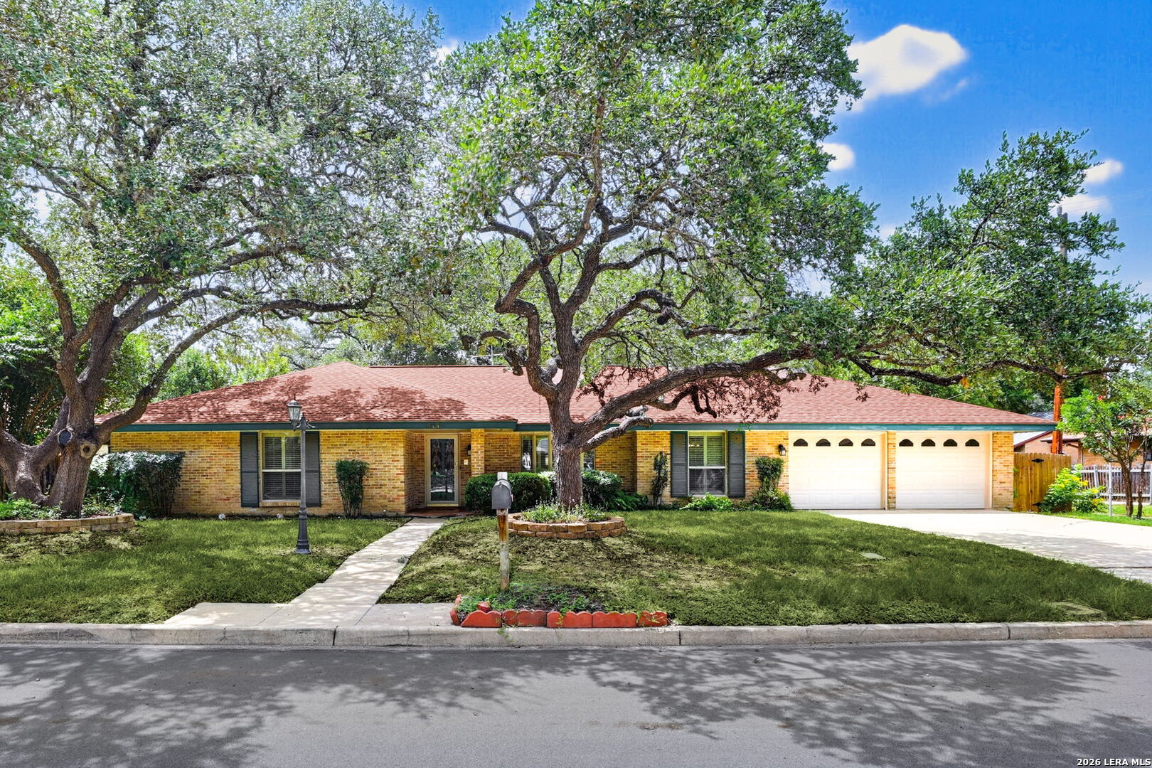 413 Golfcrest Windcrest TX 78239