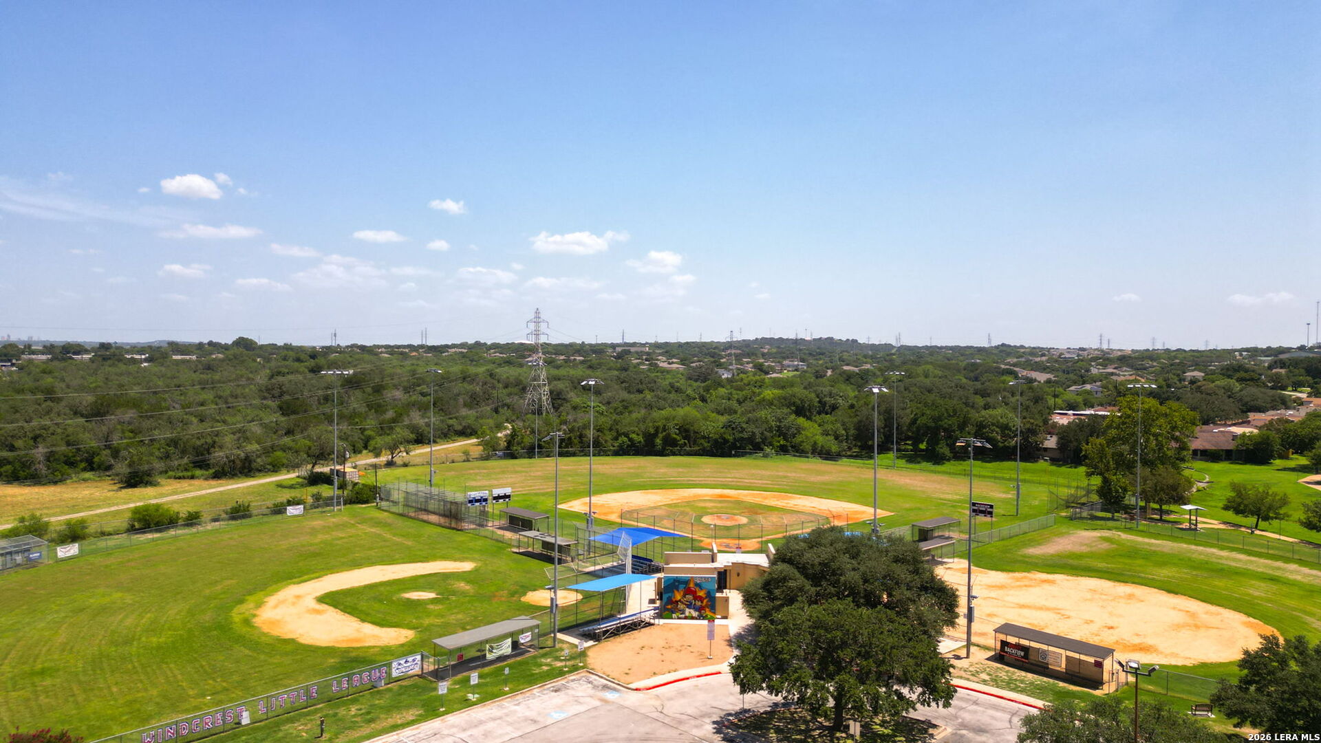 413 Golfcrest Windcrest TX 78239