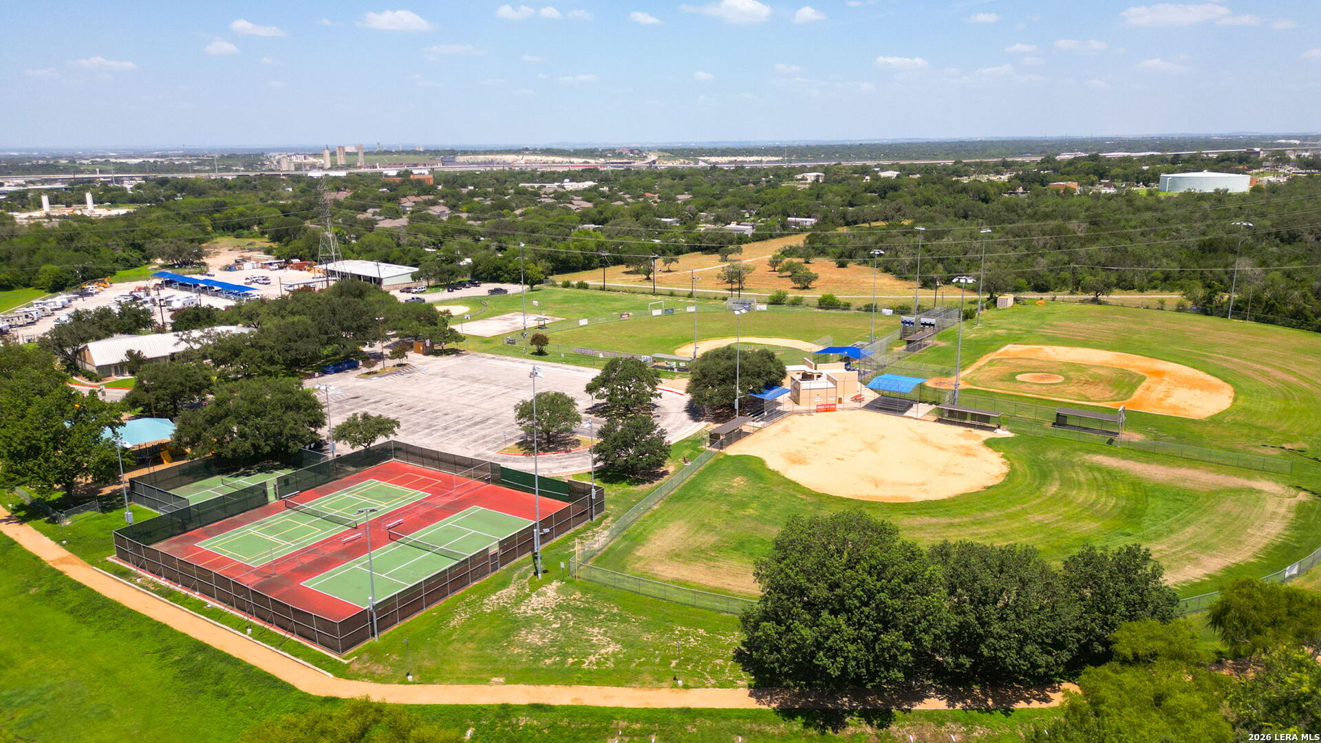 413 Golfcrest Windcrest TX 78239