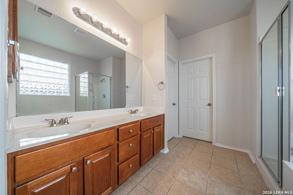 24614 Wine Rose San Antonio TX 78255