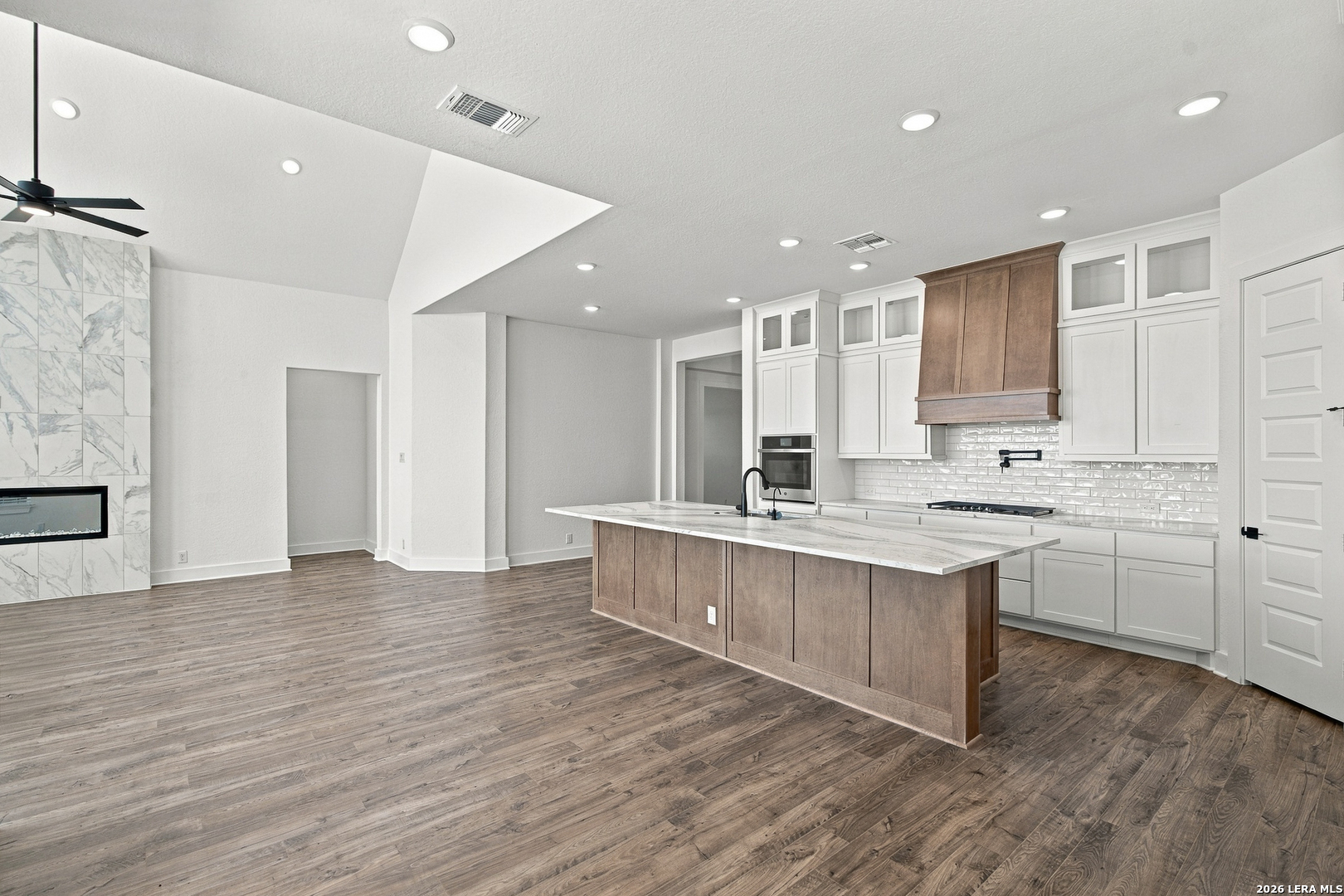 2430 Briggs Bluff San Antonio TX 78245