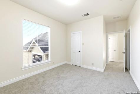 411 Pueblo Pintado Helotes TX 78023