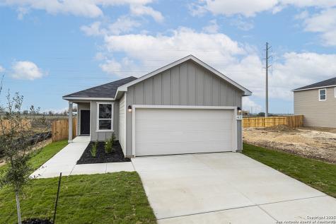 4121 Woodside Drive Seguin TX 78155