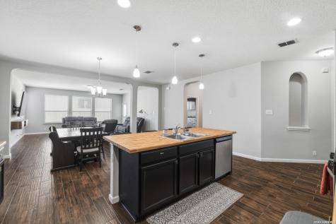 15015 Pintail San Antonio TX 78253