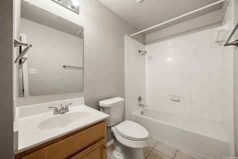 7818 Braun Bend San Antonio TX 78250