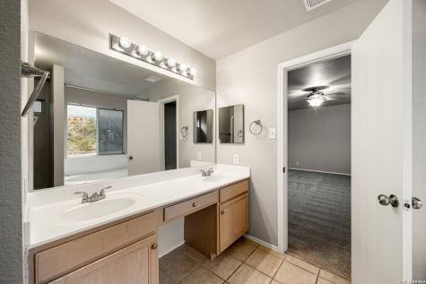 7818 Braun Bend San Antonio TX 78250
