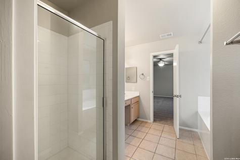 7818 Braun Bend San Antonio TX 78250