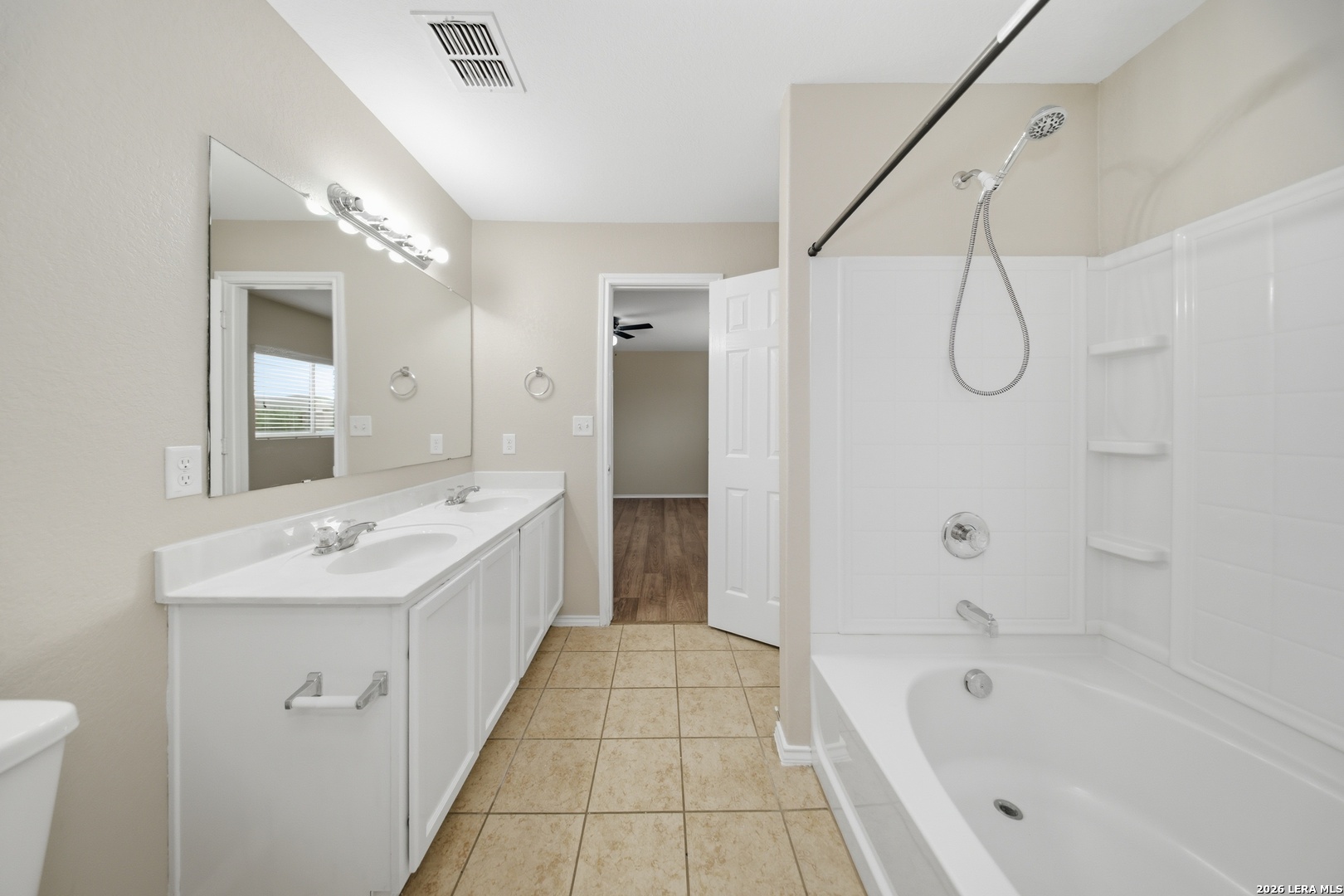 403 Walnut Crest Schertz TX 78154