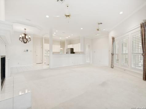 4 Inwood Ridge San Antonio TX 78248