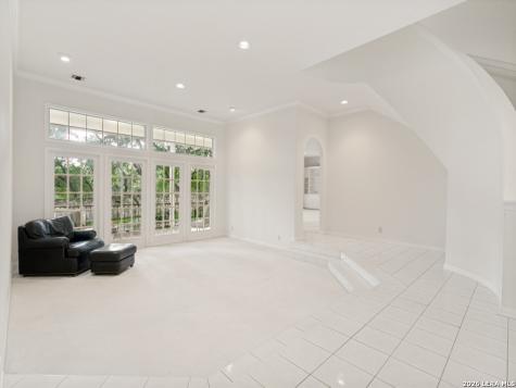 4 Inwood Ridge San Antonio TX 78248