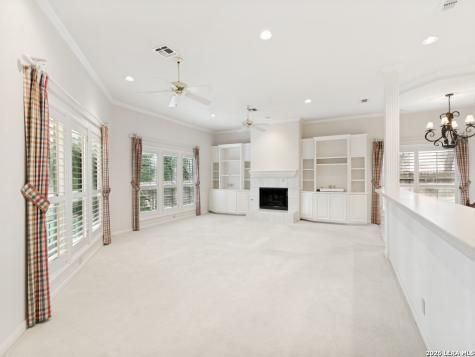 4 Inwood Ridge San Antonio TX 78248
