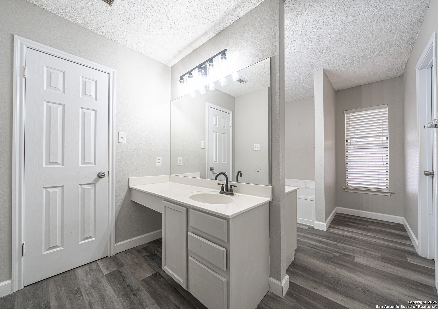 3200 Emerson Pass Schertz TX 78154