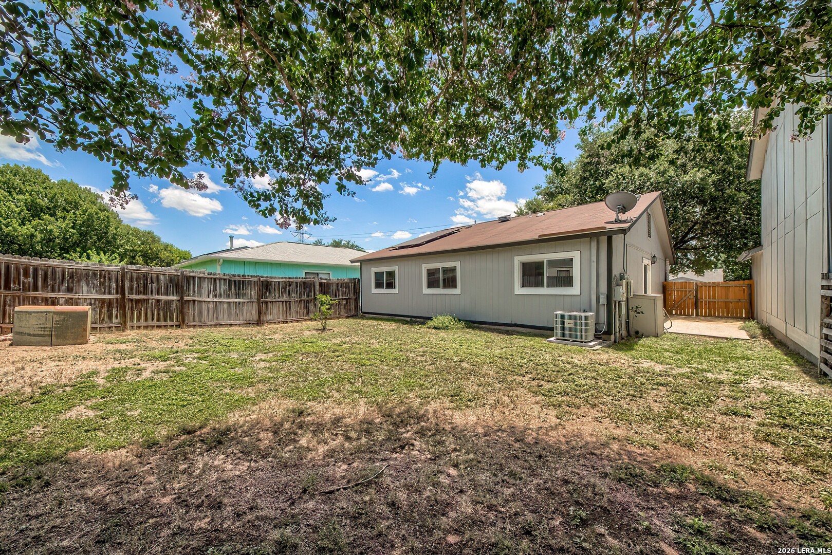 4611 Desert Poppy San Antonio TX 78247