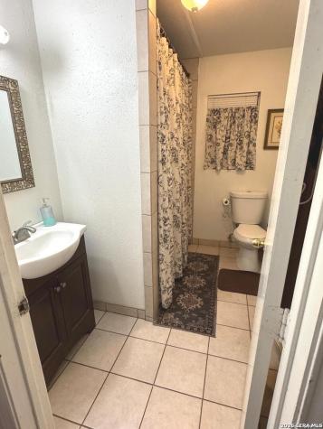3523 S Laredo Street San Antonio TX 78207