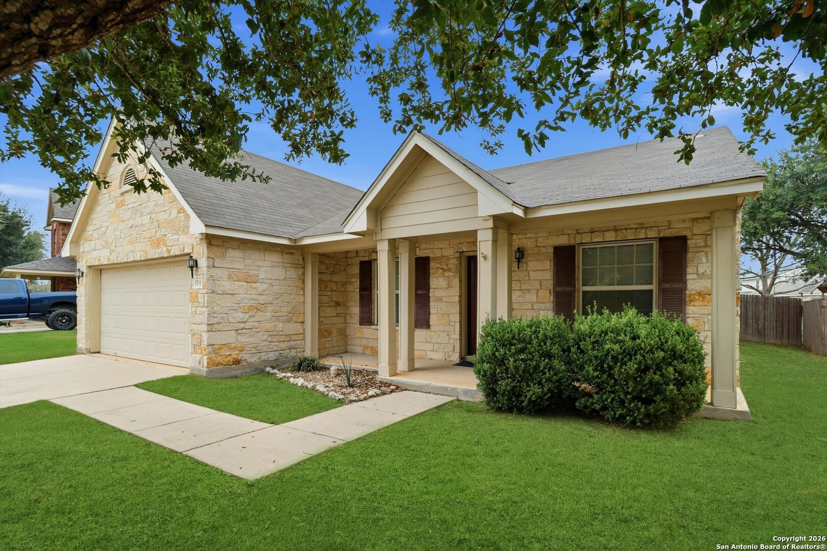 4914 Gemsbuck Chase San Antonio TX 78251