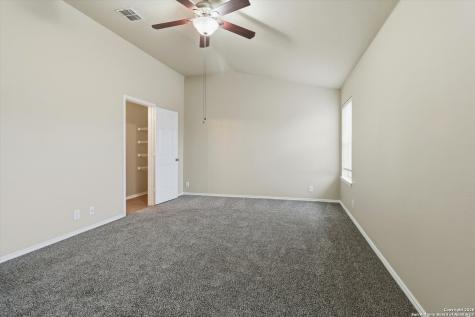 4914 Gemsbuck Chase San Antonio TX 78251