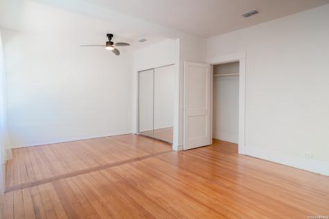 1730 W Mistletoe Avenue San Antonio TX 78201