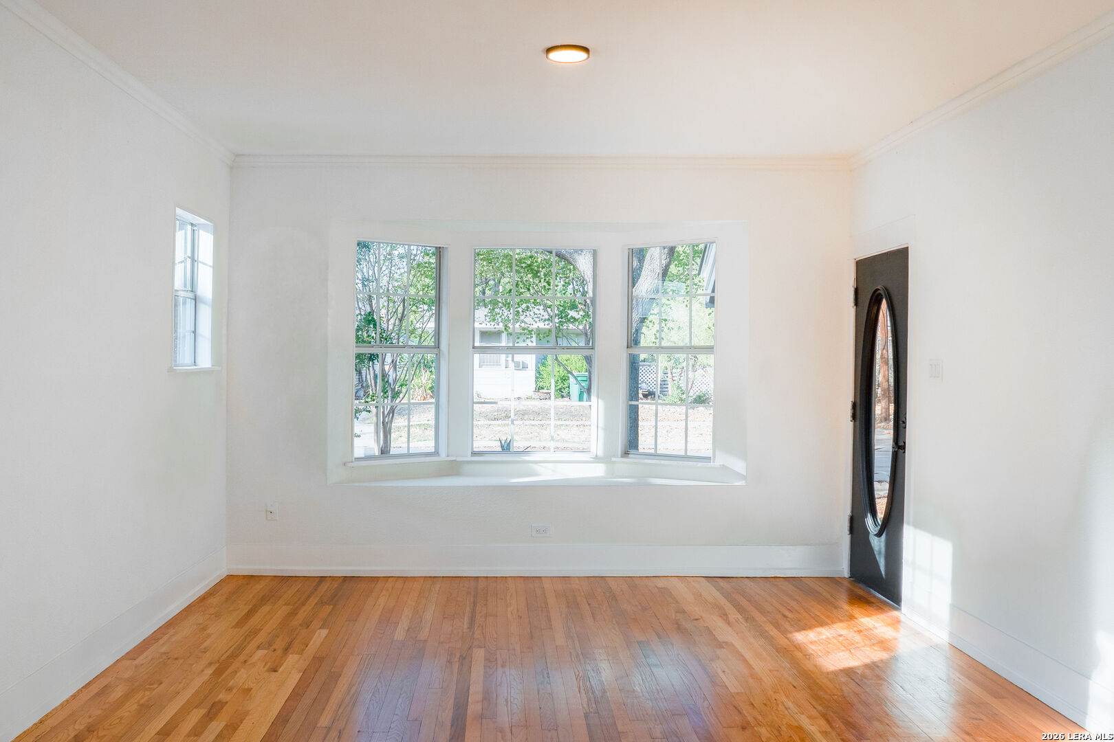 1730 W Mistletoe Avenue San Antonio TX 78201