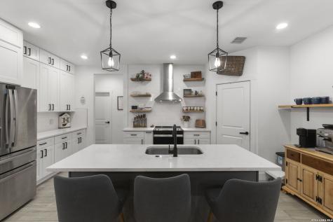 108 Highland Woods Boerne TX 78006